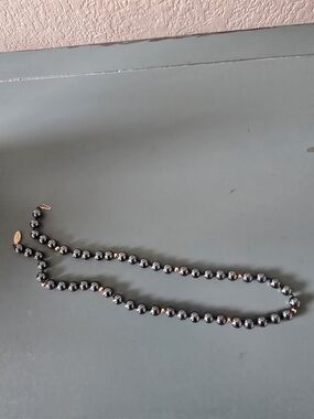 Vintage Elegant Hematite Bead Necklace with Gold Accents